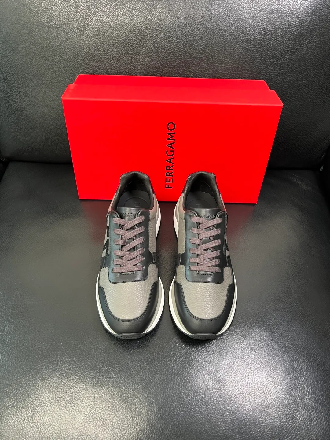 Men's shoes 💰840 Ferragamo High-quality top crafts Ferragamo counters sell original factory configuration at the same time, imported original cowhide from Italy, imported water-dyed cow lining, soles: original factory special original soles are super comfortable, original factory and single goods, welcome to compare at the same time at the counter, code number 38-44 (customized 45 46)